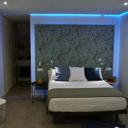 Suite Estudio Montana Torremolinos Exterior photo